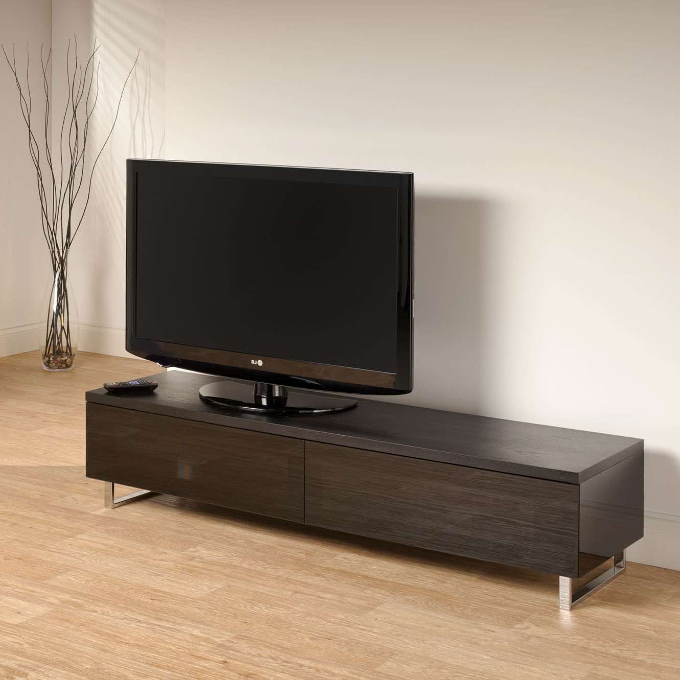 Good Modern Low Profile Tv Stand 24 With Additional Interior For Modern Low Profile Tv Stands (View 4 of 15)