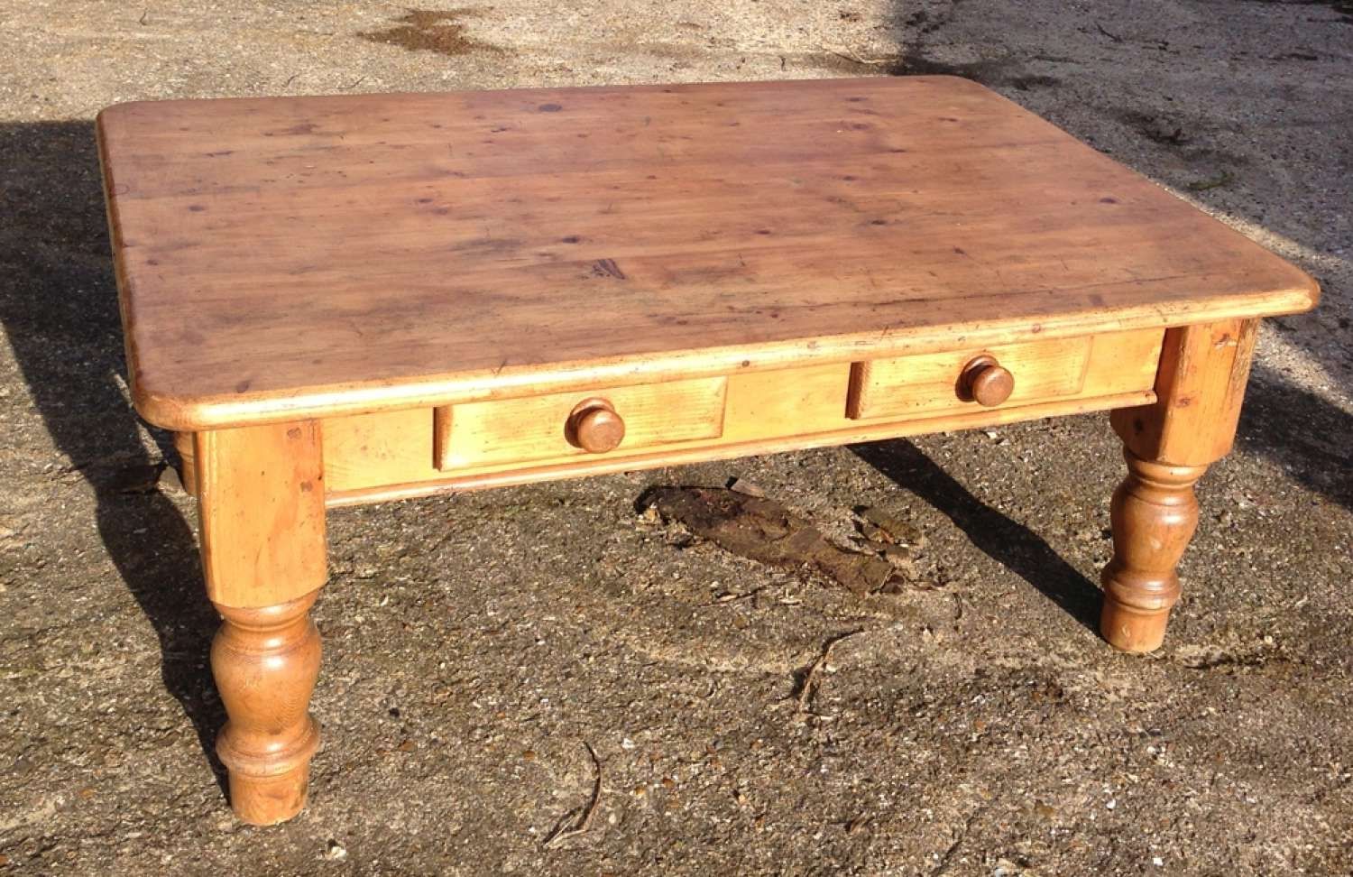 Awesome Old Pine Coffee Table – Mediasupload Intended For Recent Old Pine Coffee Tables (View 1 of 20)