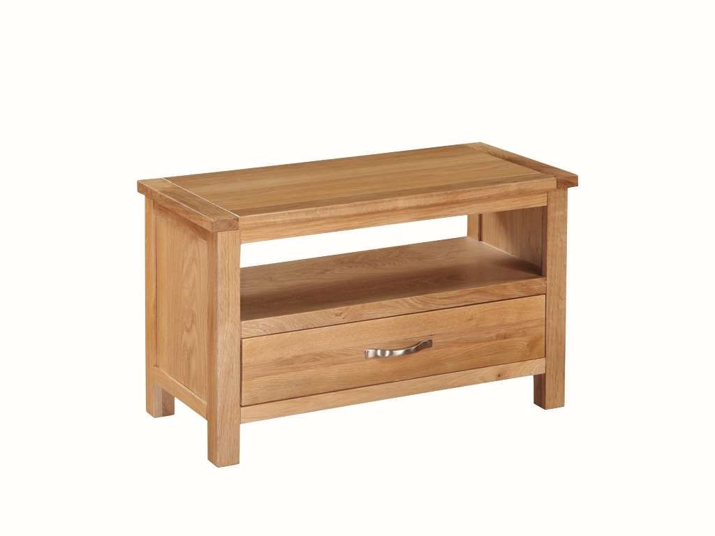 Hartford City Oak Small Tv Unit – Furniture Brothers With Regard To Small Oak Tv Cabinets (View 7 of 20)