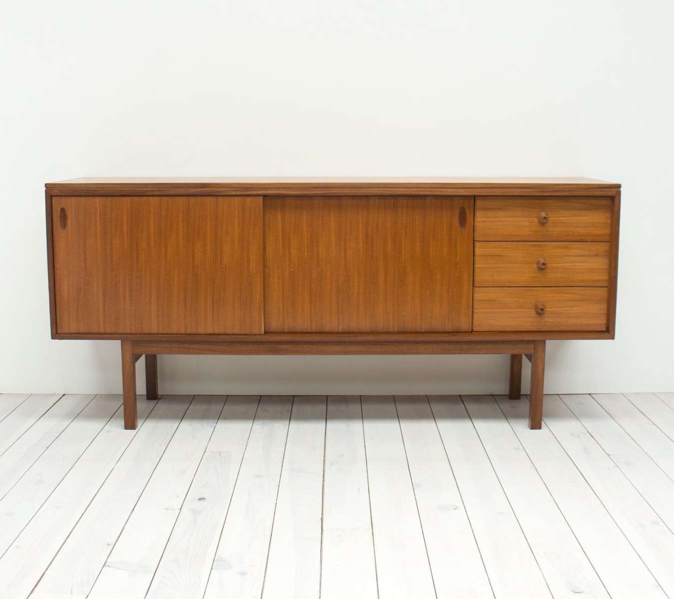Mid Century Teak Sideboard From Gordon Russell For Sale At Pamono Intended For Teak Sideboards (View 16 of 20)