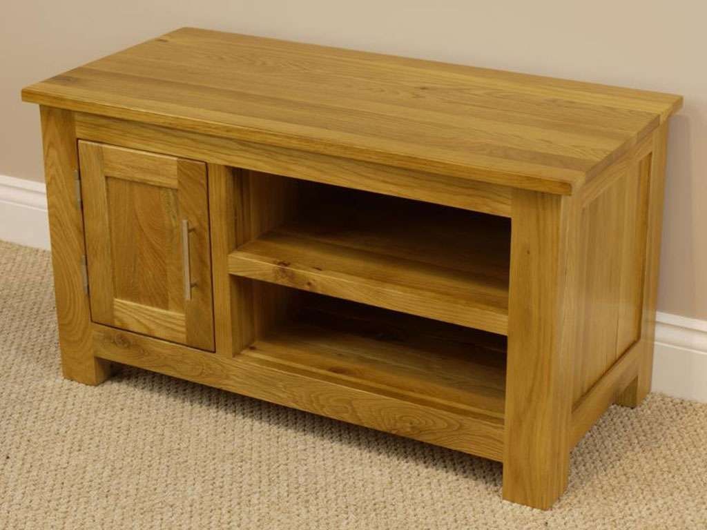 Oakland Chunky Oak Small Tv Unit / Plasma Tv Stand / Small Tv Inside Chunky Tv Cabinets (View 1 of 20)