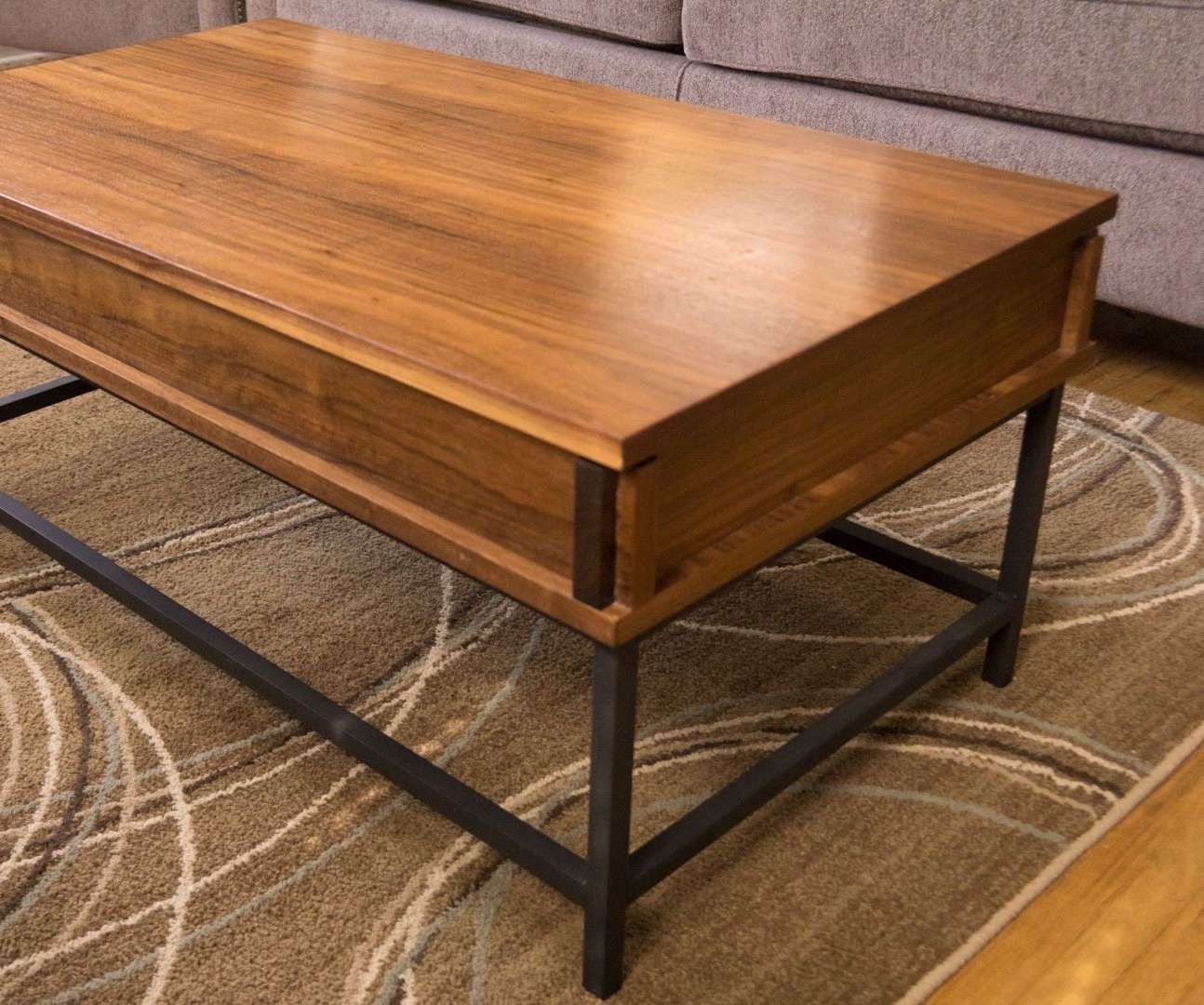 Well Known Coffee Tables Top Lifts Up With How To Make A Coffee Table With Lift Top: 18 Steps (with Pictures) (View 11 of 20)