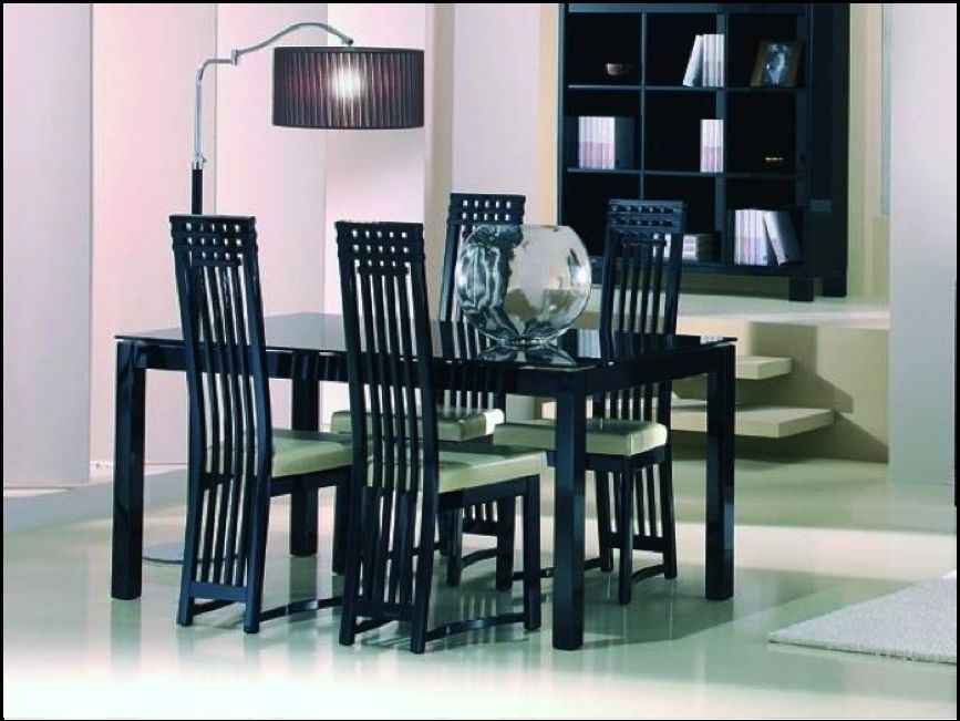Featured Photo of 2024 Popular Black High Gloss Dining Chairs