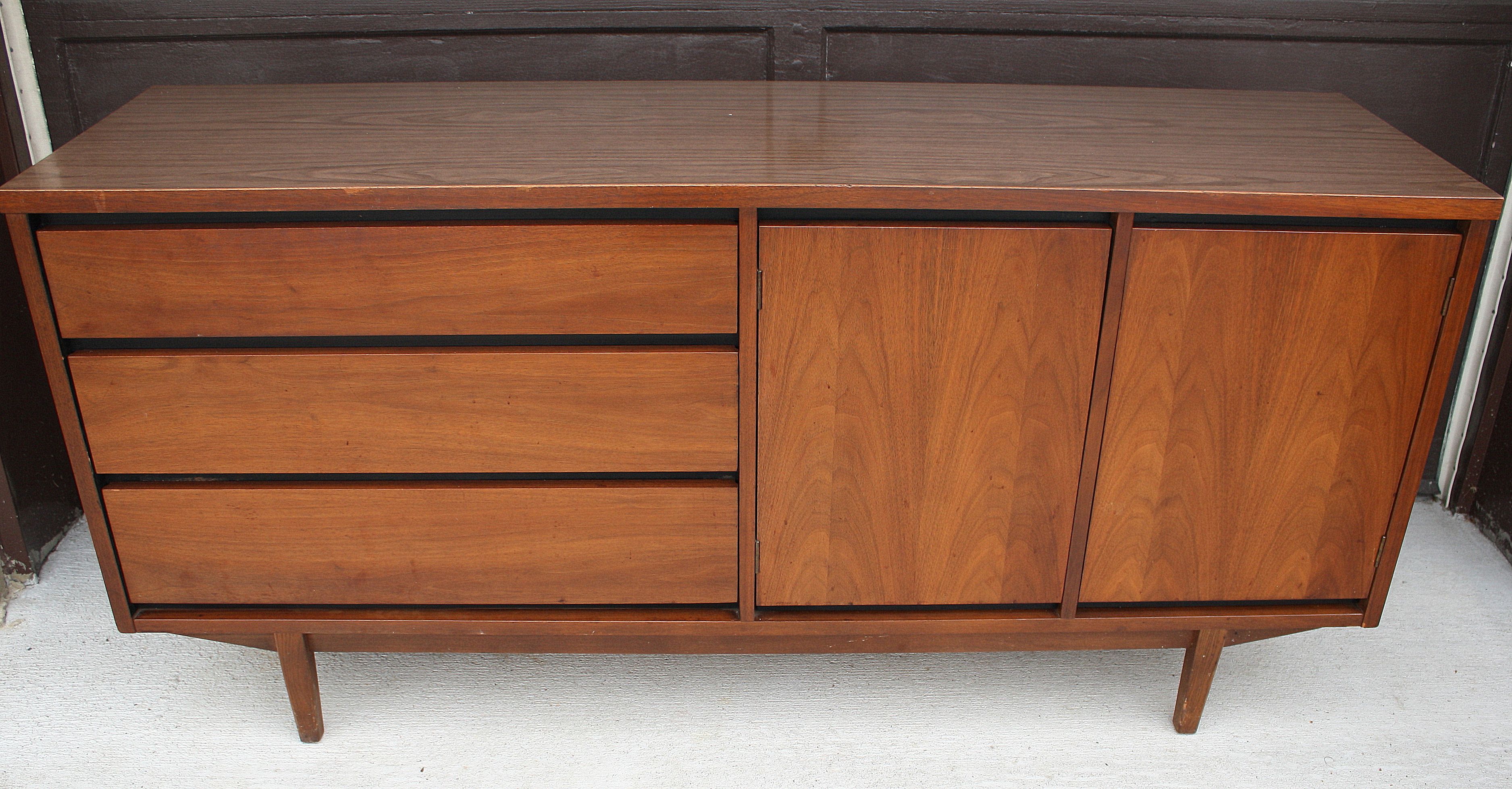 Mid Century Modern Credenza | Picked Vintage Pertaining To Mid Century Buffets (View 4 of 20)