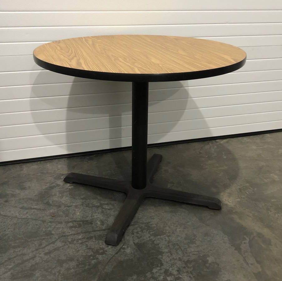 Fashionable Reduced!! Like New Sturdy Round Dining Table Or Break Room For Collis Round Glass Breakroom Tables (Gallery 1 of 20)