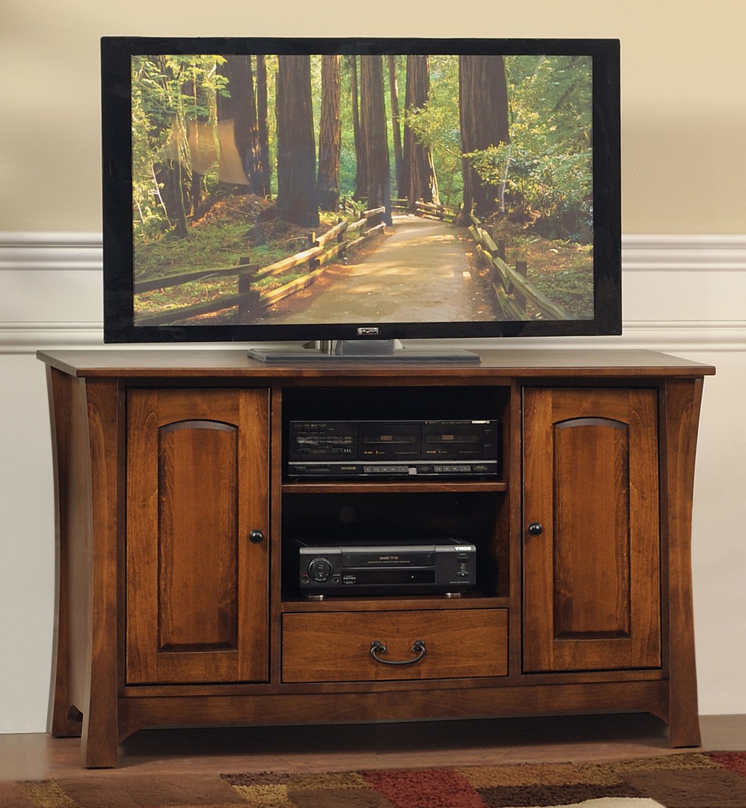Woodbury Tv Stand – Amish Oak Warehouse Throughout Astoria Oak Tv Stands (View 3 of 20)
