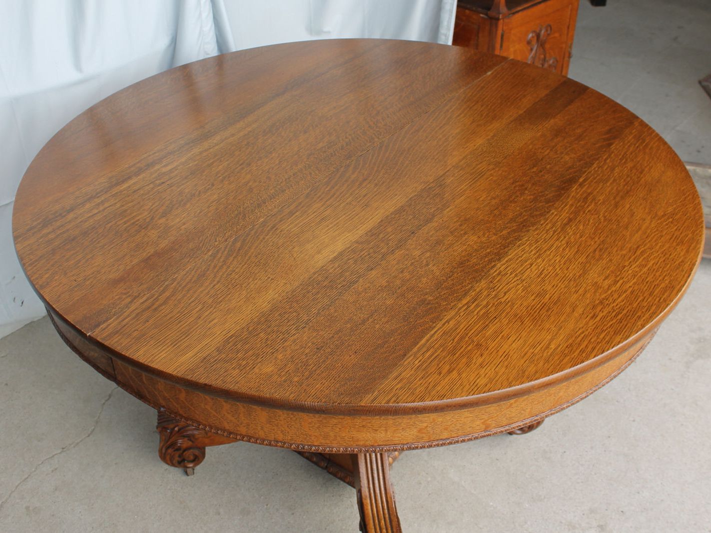 Best And Newest Bargain John's Antiques » Blog Archive Antique Round Oak For Antique Oak Dining Tables (View 3 of 20)