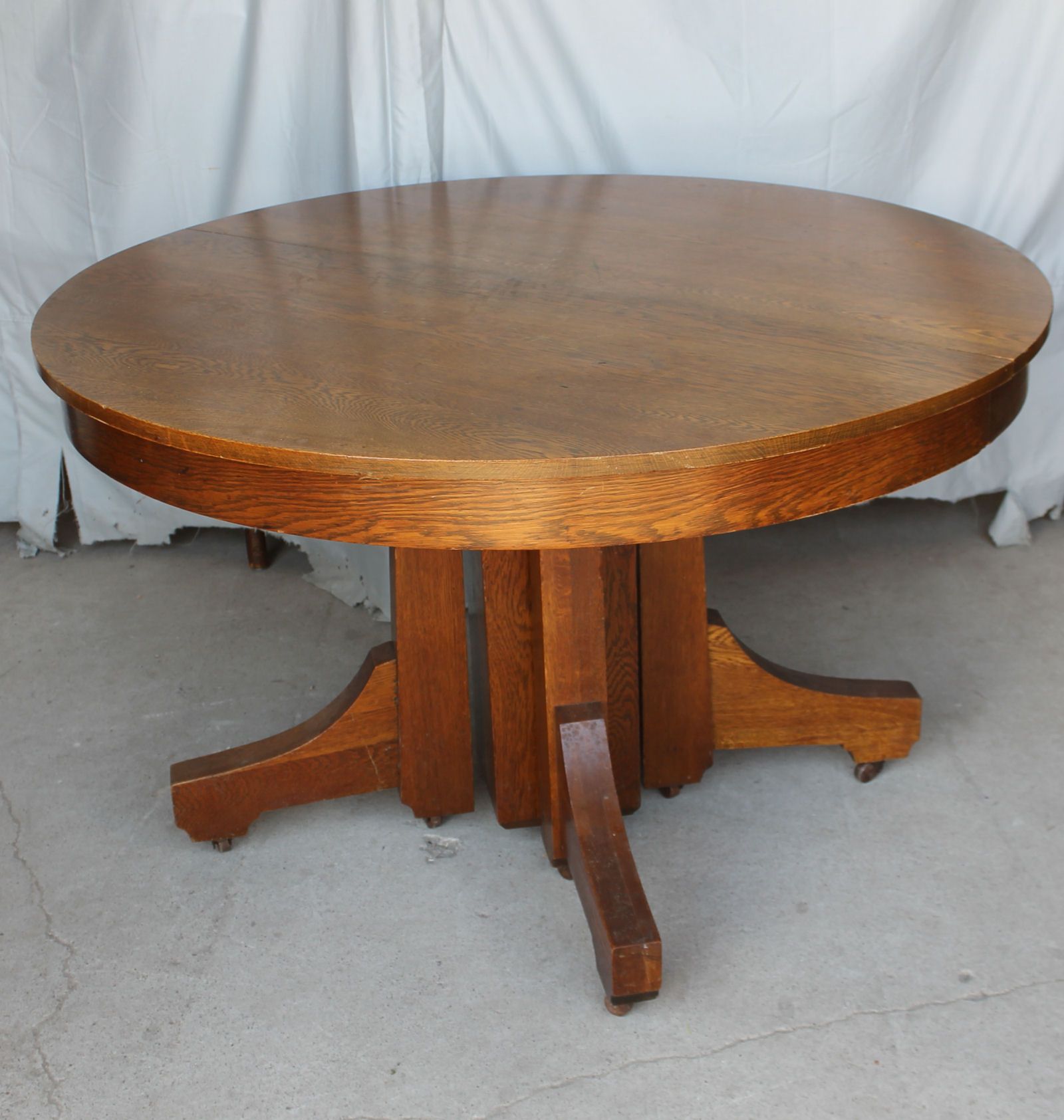Famous Vintage Brown Round Dining Tables Intended For Bargain John's Antiques (View 9 of 20)