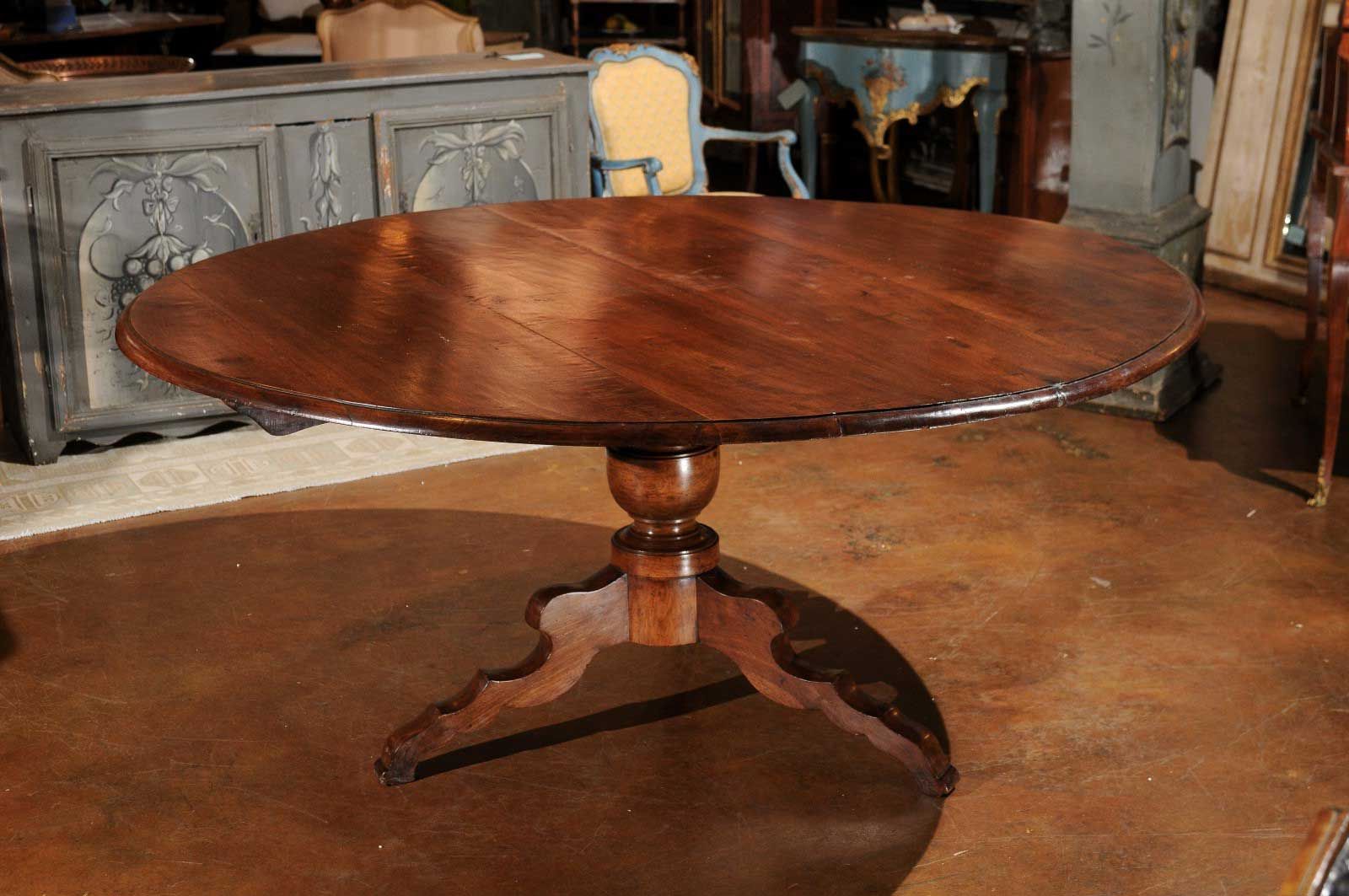 Italian Walnut Dining Table With Round Top And Pedestal With Widely Used Walnut Tove Dining Tables (View 7 of 20)