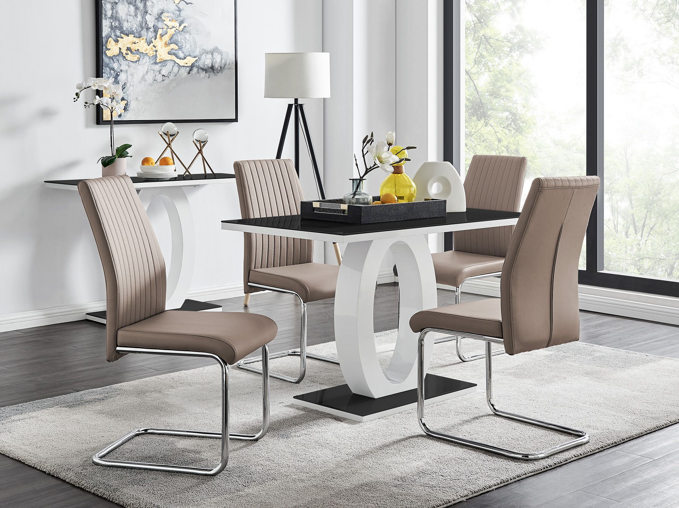 Most Current White And Black Dining Tables For Black & White High Gloss Dining Table & 4 Lorenzo Chairs (Gallery 1 of 20)