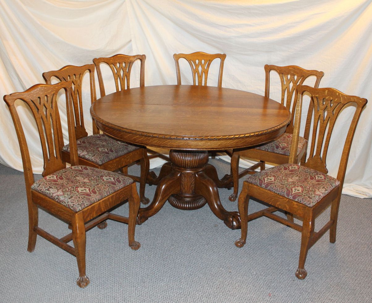 Round Oak Dining Table – 8 With Antique Oak Dining Tables (View 4 of 20)