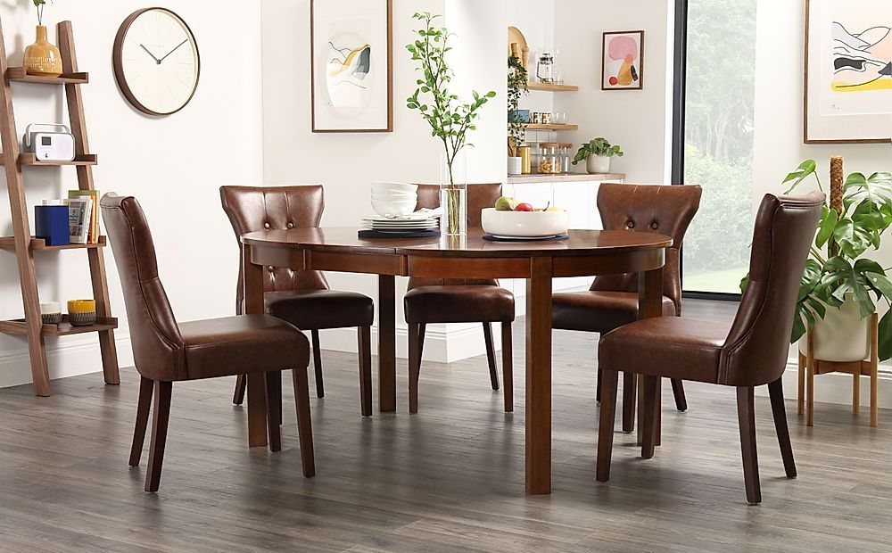 Well Known Dark Brown Round Dining Tables Inside Marlborough Round Dark Wood Extending Dining Table With  (View 13 of 20)