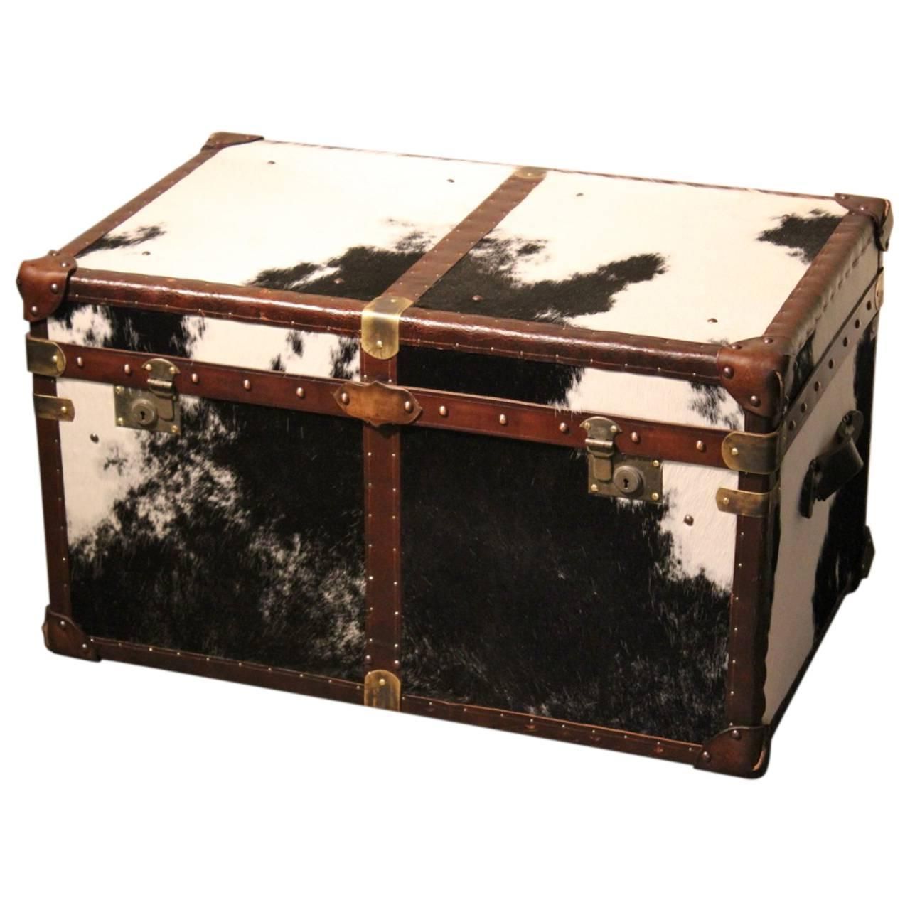 Bespoke Cowhide Trunk / Coffee Table At 1stdibs Regarding Latest Espresso Wood Trunk Cocktail Tables (Gallery 10 of 20)