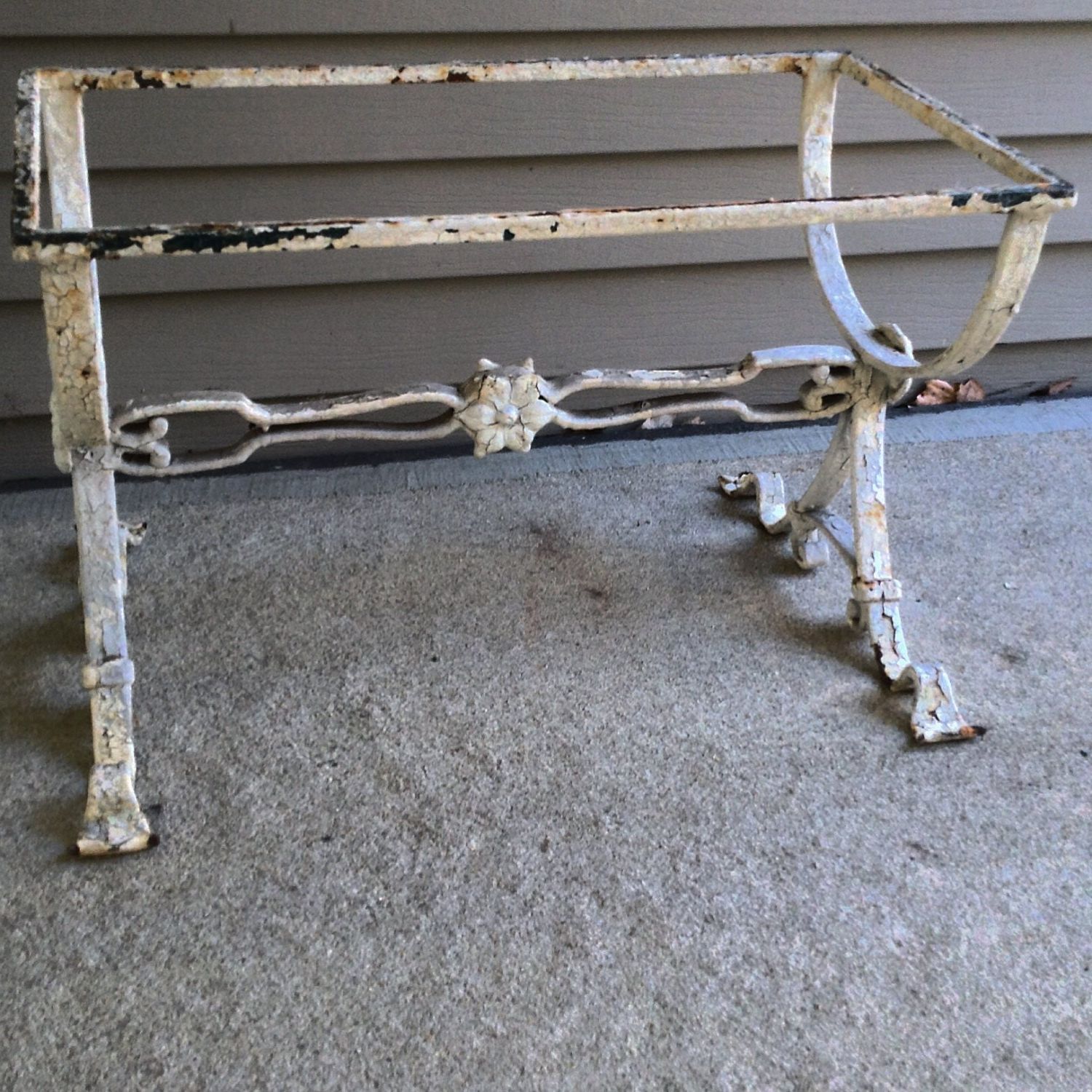 Favorite Wrought Iron Cocktail Tables Pertaining To Wrought Iron Cocktail Table / Side Table / Coffee Table (View 17 of 20)