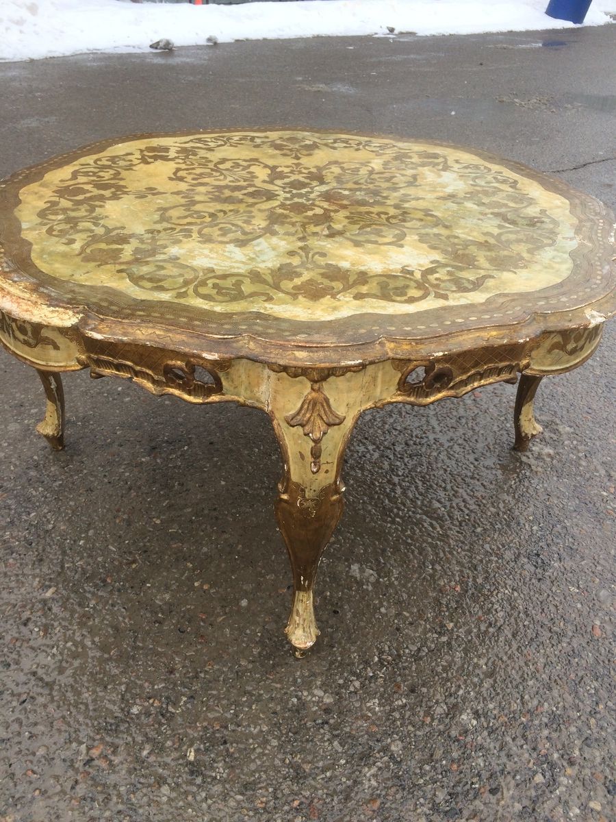 Italian Gold Leaf Coffee Table And Nesting Table Set Throughout Recent Leaf Round Coffee Tables (View 17 of 20)