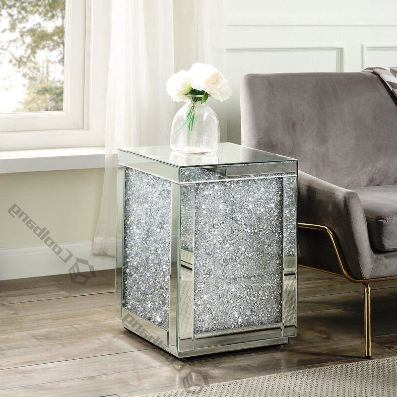 Living Room Crushed Diamond Mirrored Side Table End Table Inside Preferred Gold And Mirror Modern Cube End Tables (Gallery 18 of 20)