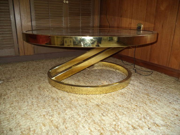 Milo Baughman Round Brass And Smoked Glass Table At 1stdibs Intended For Trendy Brass Smoked Glass Cocktail Tables (Gallery 2 of 20)