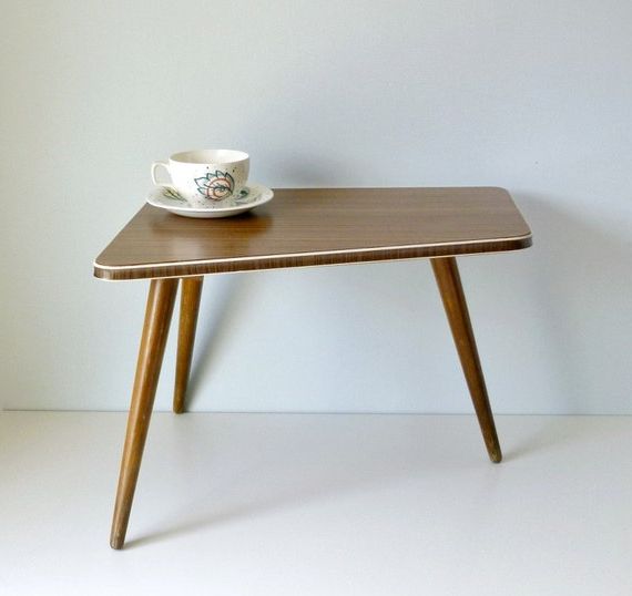 Popular Coffee Tables With Tripod Legs Throughout Mid Century Modern Tripod Coffee Table Atomicmungoandmidge (View 17 of 20)