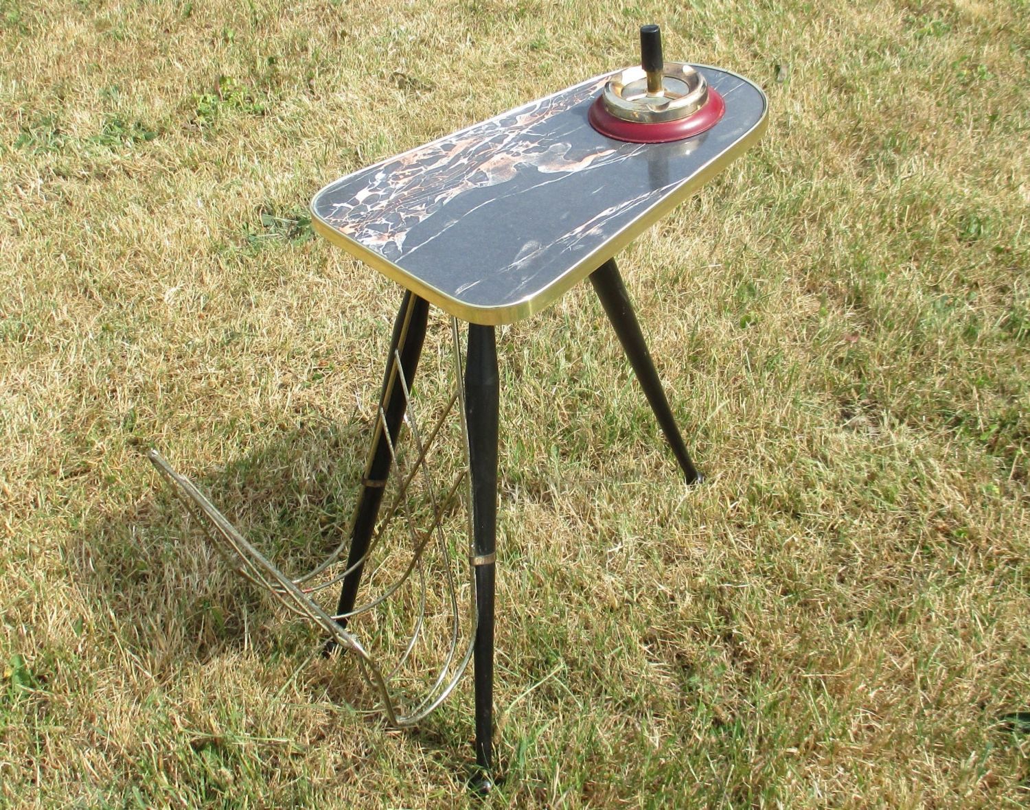 Retro Vintage Tripod Coffee Table Side Table Ashtray Mid In Recent Coffee Tables With Tripod Legs (View 5 of 20)