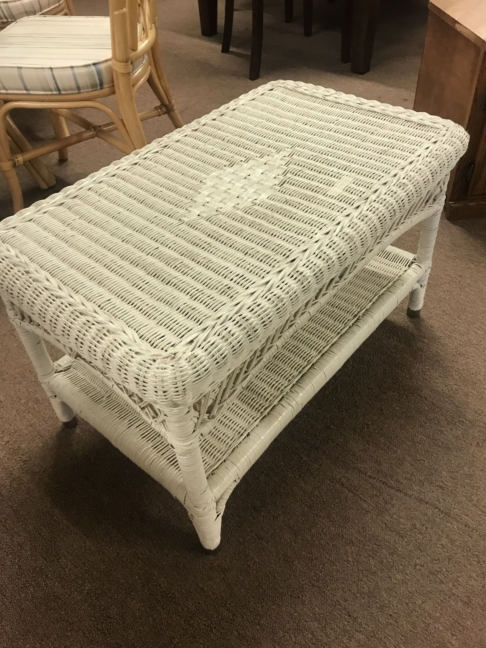 Well Known Wicker Coffee Tables Throughout White Wicker Coffee Table (View 12 of 20)