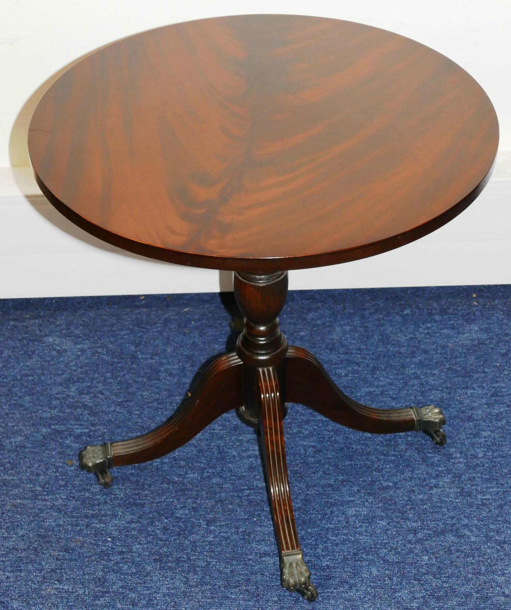 Fashionable Splayed Metal Legs Coffee Tables Regarding A Reproduction Mahogany Round Coffee Table On Turned Stem Having 4 Splayed  Legs With Gilt Metal Claw Feet And Casters, 49.5cm Diameter. From P.f (View 15 of 20)
