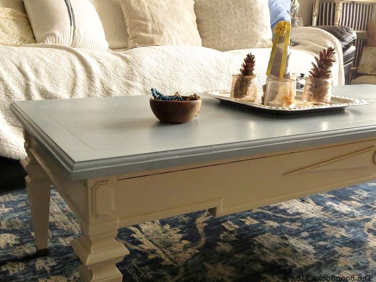 Well Liked Paint Finish Coffee Tables For How To Re Invent Your Old Coffee Table With Paint – The Boondocks Blog (View 2 of 20)