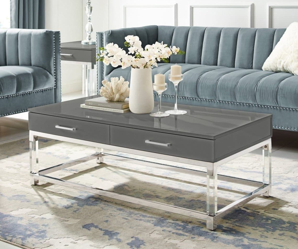 Well Liked Thick Acrylic Coffee Tables Regarding 21 Lucite Coffee Tables To Liven Your Living Room – Acrylic & See Through (View 6 of 20)