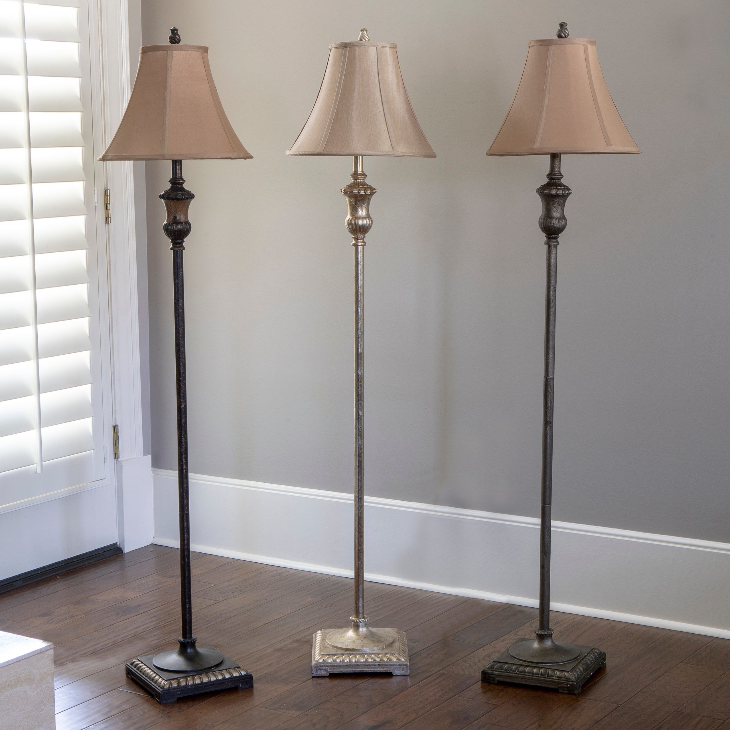 Alice Traditional Floor Lamp – Overstock – 16327208 Throughout Traditional Floor Lamps (View 18 of 20)