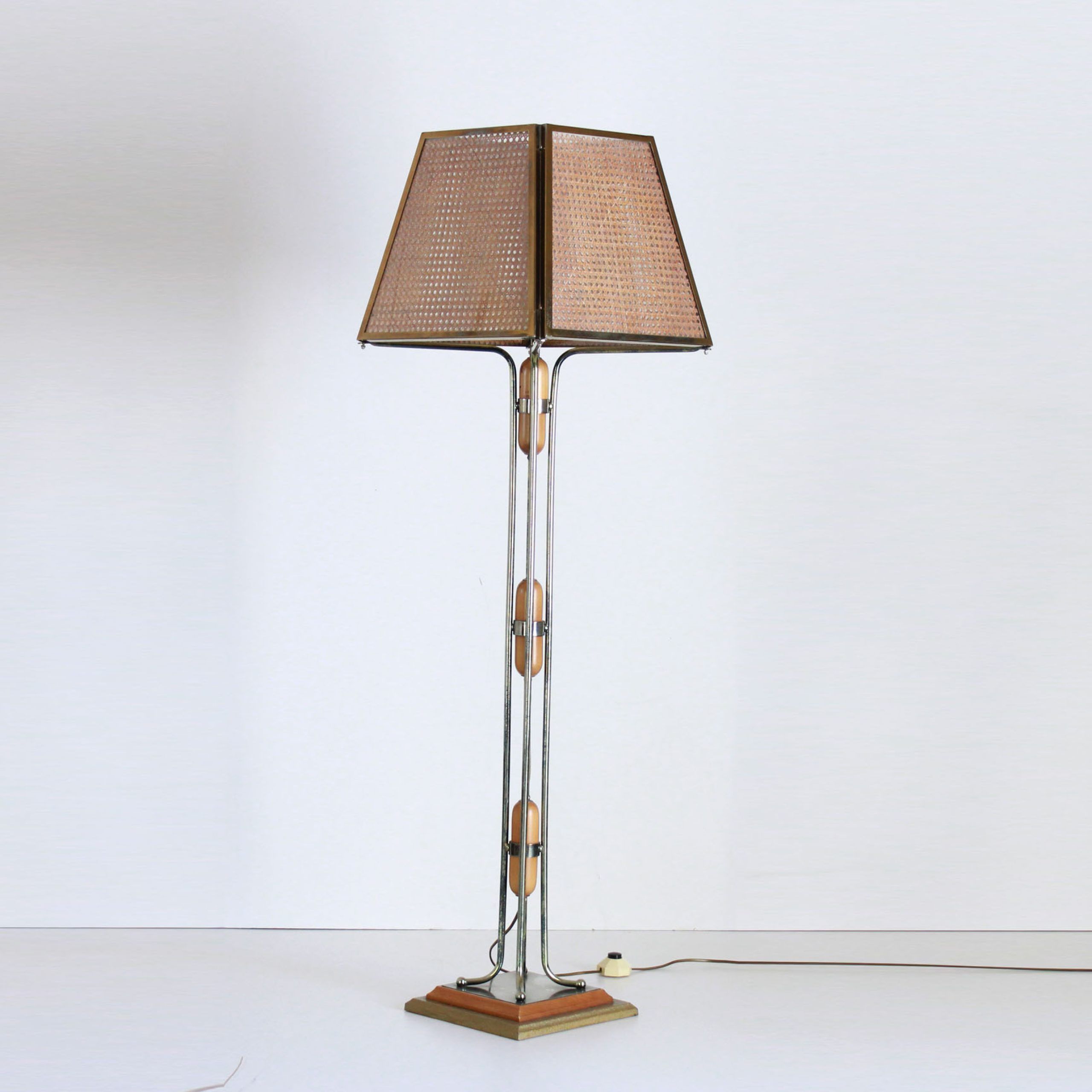 Floor Lamp In Brass Plated Steel, Beech And Vienna Straw, 70s | Intondo Regarding Brass Floor Lamps (View 9 of 20)