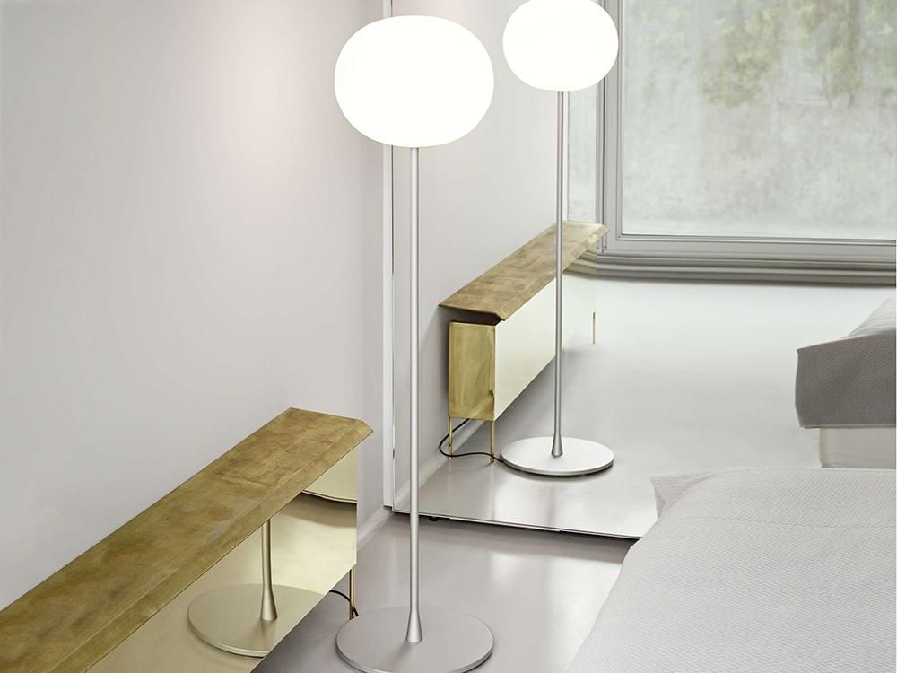Flos Floor Lamp Glo Ball (h 185 Cm, Silver Base – Glass – Metal) –  Myareadesign With Regard To Silver Metal Floor Lamps (View 15 of 20)