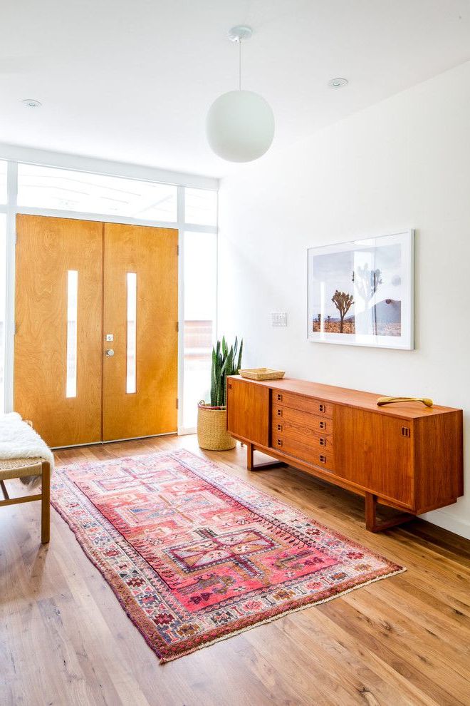 19 Best Mid Century Modern Entryway Decor Ideas Regarding Sideboards For Entryway (View 5 of 20)