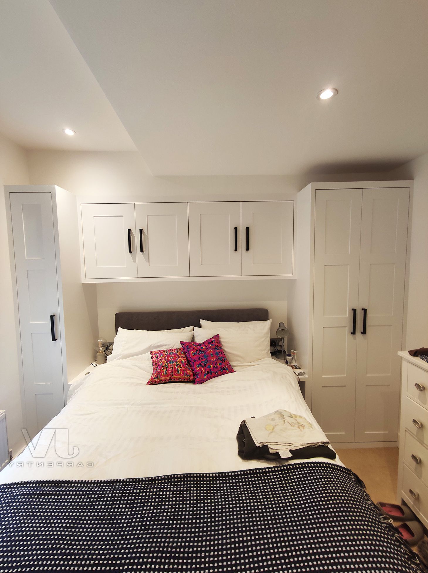 12 Fitted Wardrobes Over Bed Ideas For Your Bedroom | Jv Carpentry Pertaining To Wardrobes Beds (View 4 of 20)