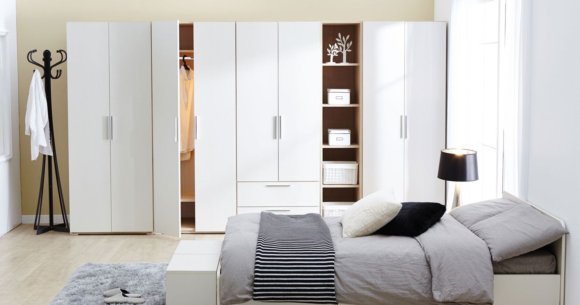 13+ White Wardrobe Designs Ideas | White Bedroom Wardrobes Throughout White Wood Wardrobes (View 15 of 20)