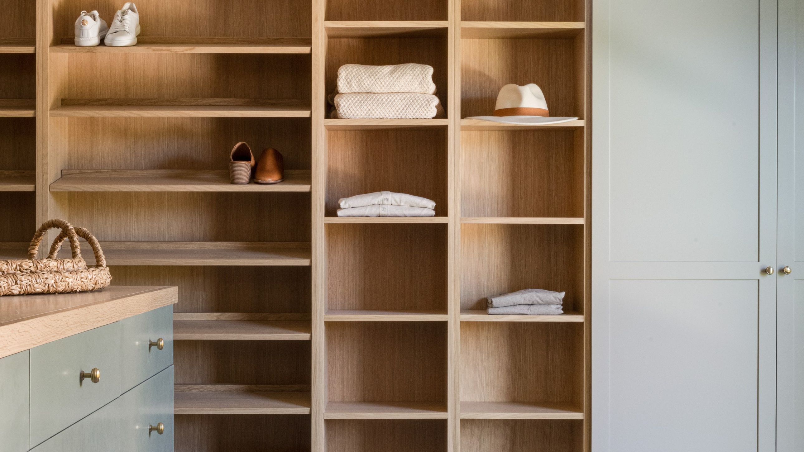 33 Best Closet Organization Ideas To Maximize Space And Style |  Architectural Digest | Architectural Digest With Regard To Drawers And Shelves For Wardrobes (View 14 of 20)