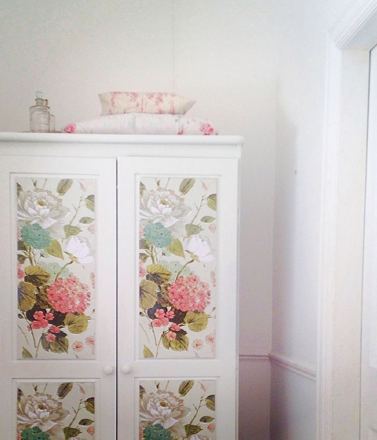 80's Pine Wardrobe Gets A Makeover Painted With Annie Sloan Chalk Paint In  Old… | Bedroom Furniture Makeover, Shabby Chic Bedroom Furniture, Cheap  Bedroom Furniture Pertaining To Shabby Chic Pine Wardrobes (Gallery 7 of 20)