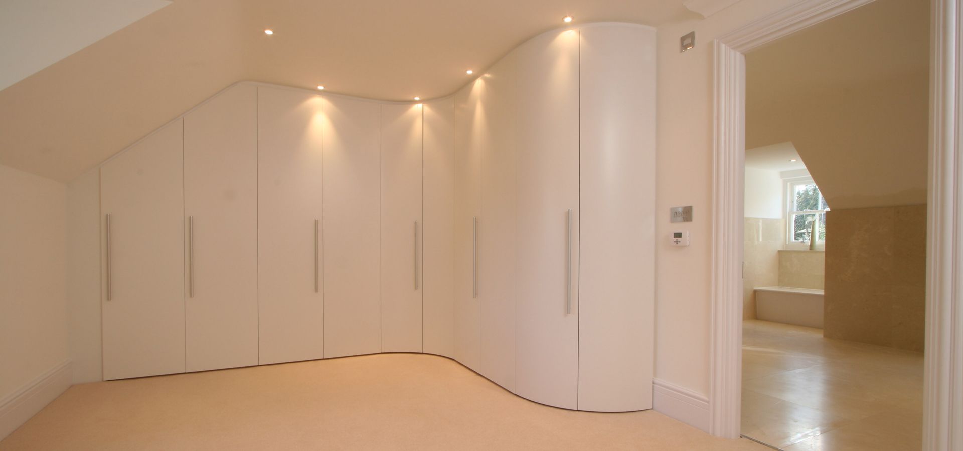Alfa Curve – Fitted Bedroom Furniture | Wardrobes Uk | Lawrence Walsh  Furniture Within Curved Wardrobes Doors (View 12 of 20)