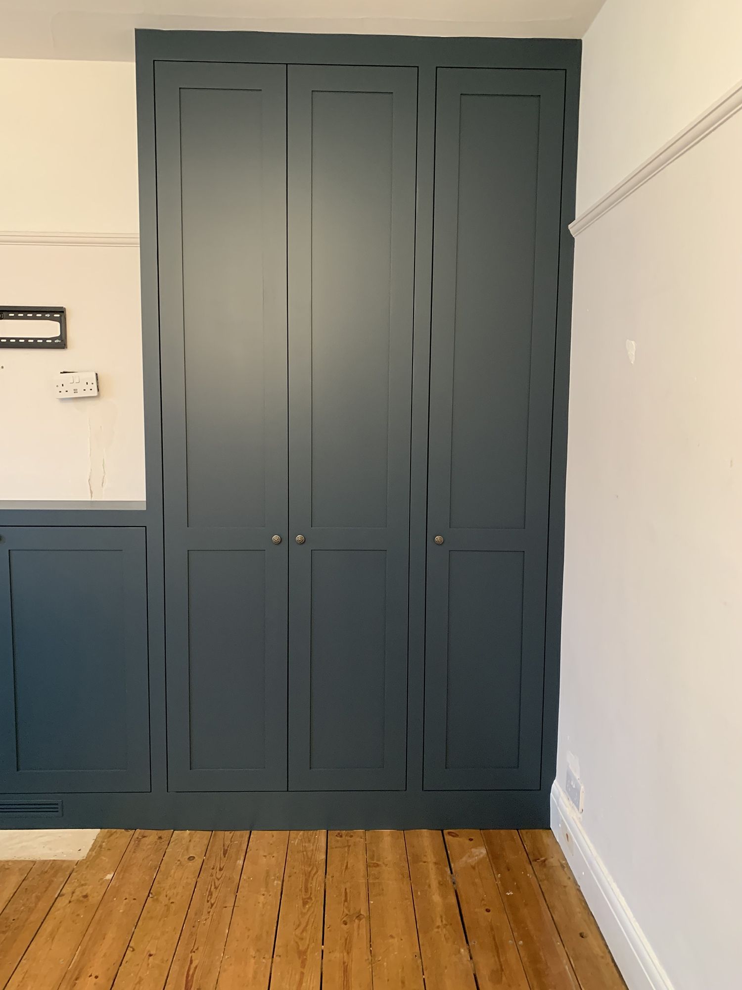 Bespoke Fitted Wardrobes – Jh Carpentry Within Farrow And Ball Painted Wardrobes (Gallery 17 of 20)