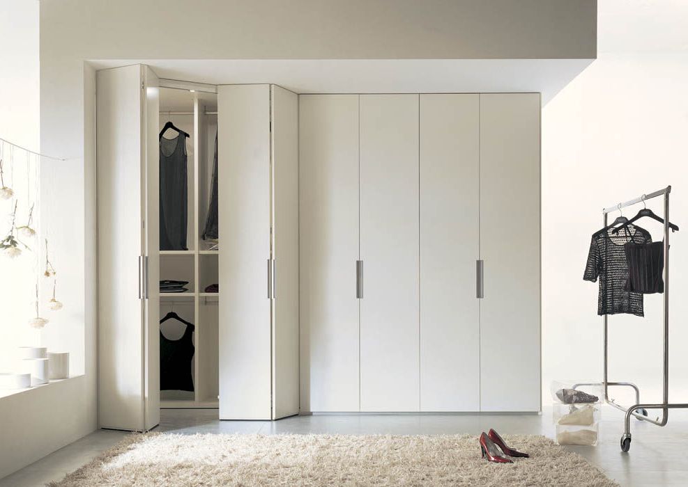 Corner Wardrobe – Slow – Mobilform – Contemporary / Lacquered Wood /  Sliding Door In Corner Mirrored Wardrobes (View 13 of 20)