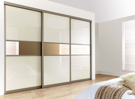 Cream High Gloss Sliding Doors With Mirror.. Visit  Http://capitalbedroomsandkitchens.co (View 6 of 20)
