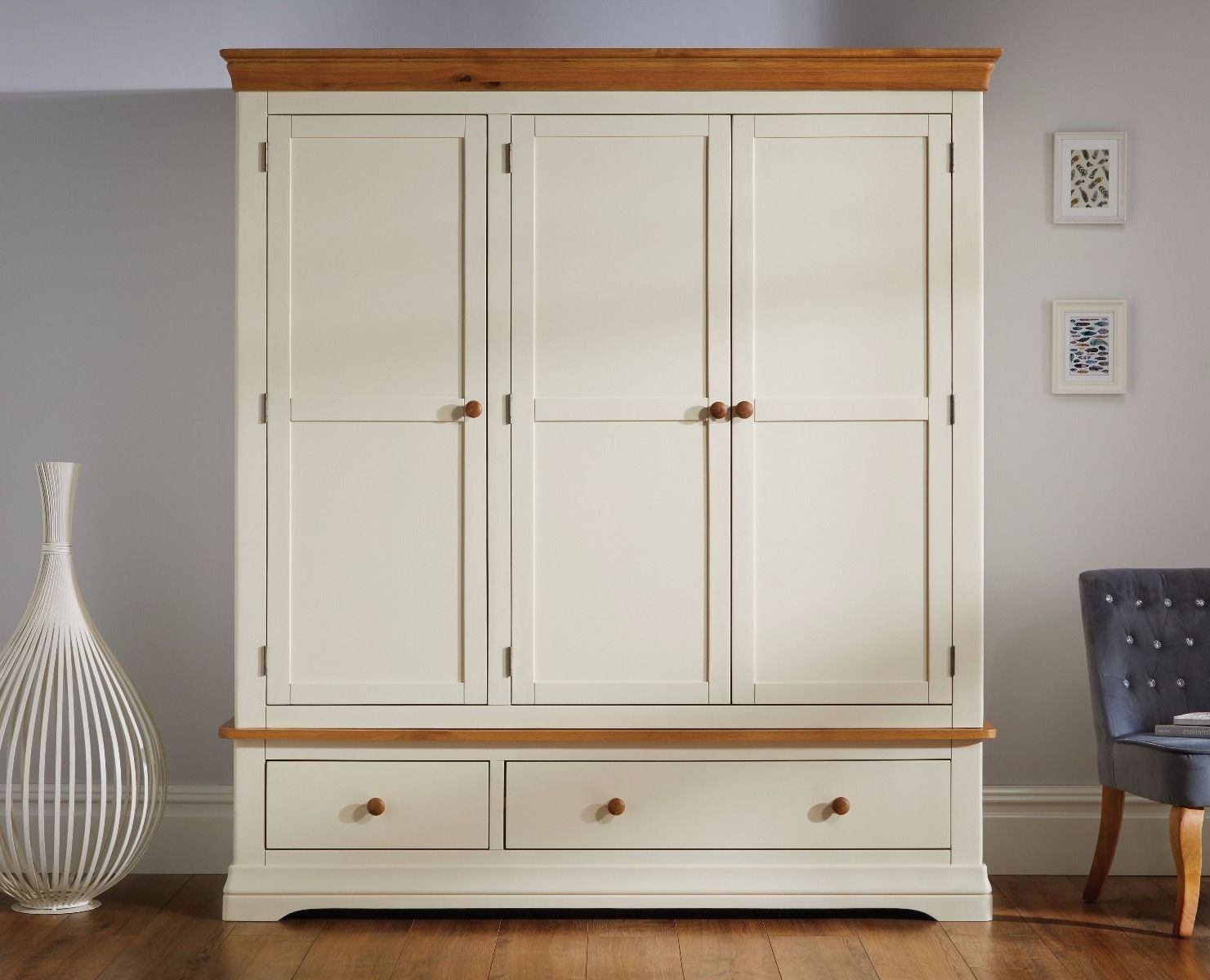 Farmhouse Cream Painted Triple Oak Wardrobe – Free Delivery | Top Furniture With Regard To Cream Triple Wardrobes (Gallery 5 of 20)