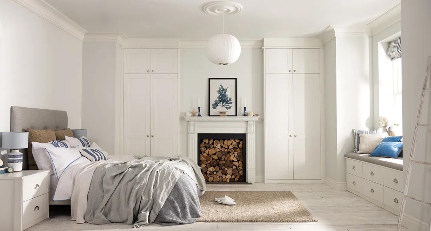 Featured Photo of 2024 Best of Alcove Wardrobes