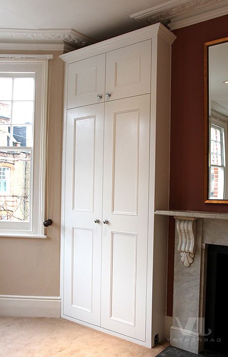 Fitted Furniture London – Fitted Wardrobes And Bookshelves | Jv Carpentry Throughout Traditional Wardrobes (View 14 of 20)