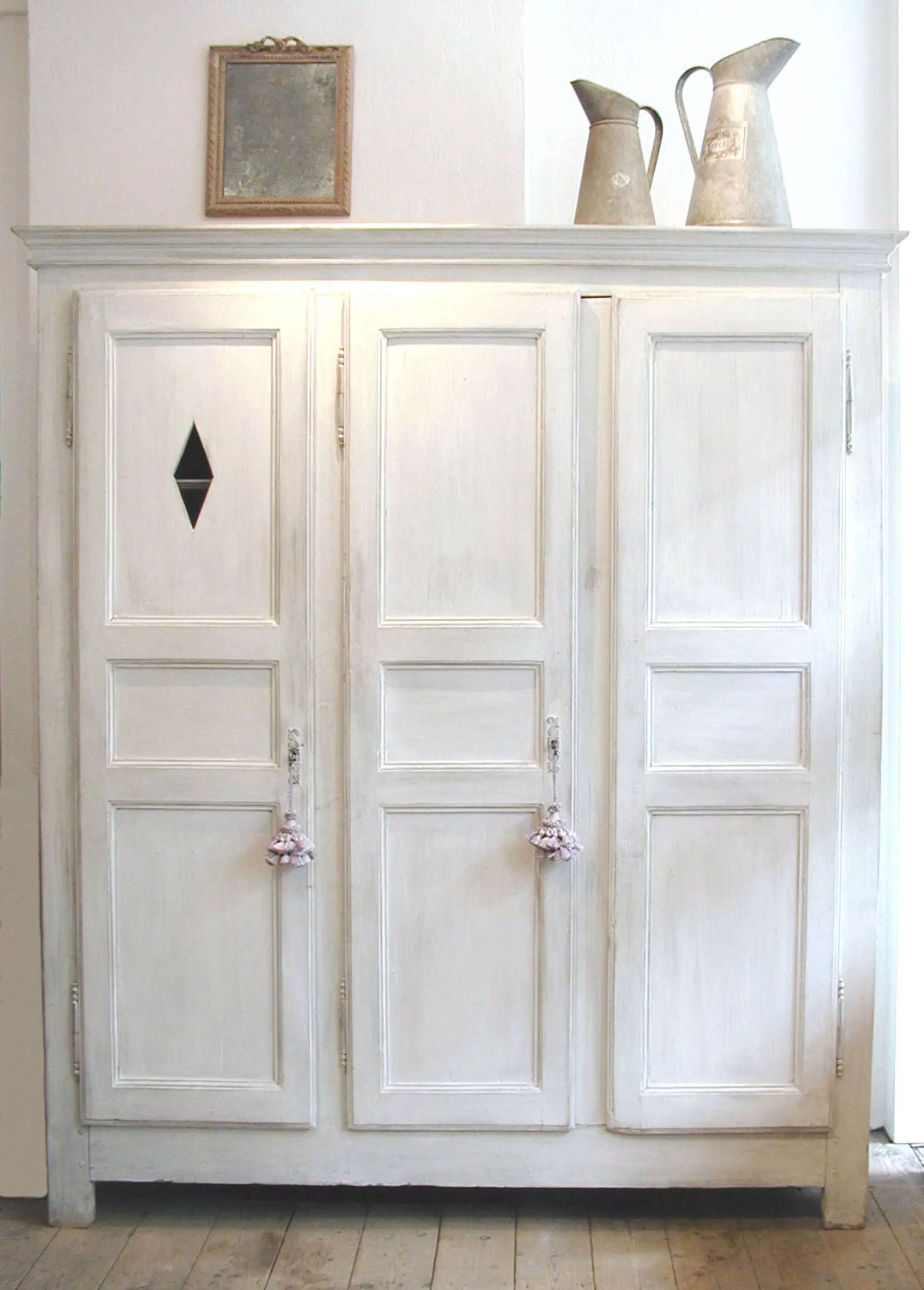 French 18th Century White 3 Door Armoire In Antique Wardrobes & Armoires Throughout 3 Door French Wardrobes (Gallery 11 of 20)