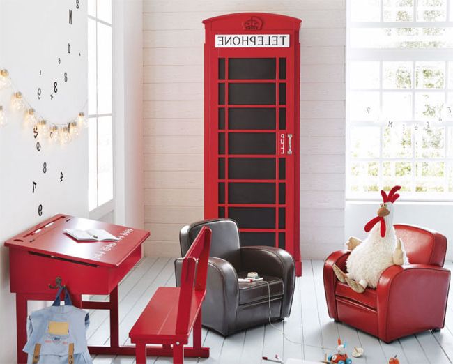 Red Phone Box Wardrobe For Kids At Maisons Du Monde – Retro To Go Intended For Telephone Box Wardrobes (Gallery 3 of 20)