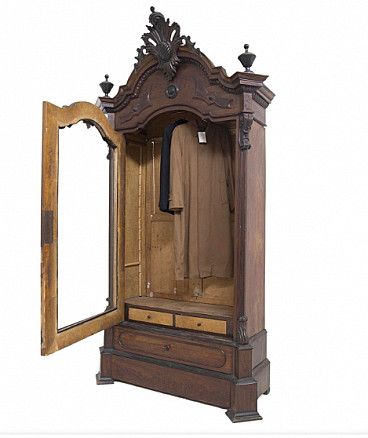 Rococo Closet In Walnut With Brass Details, 1700s (View 14 of 20)