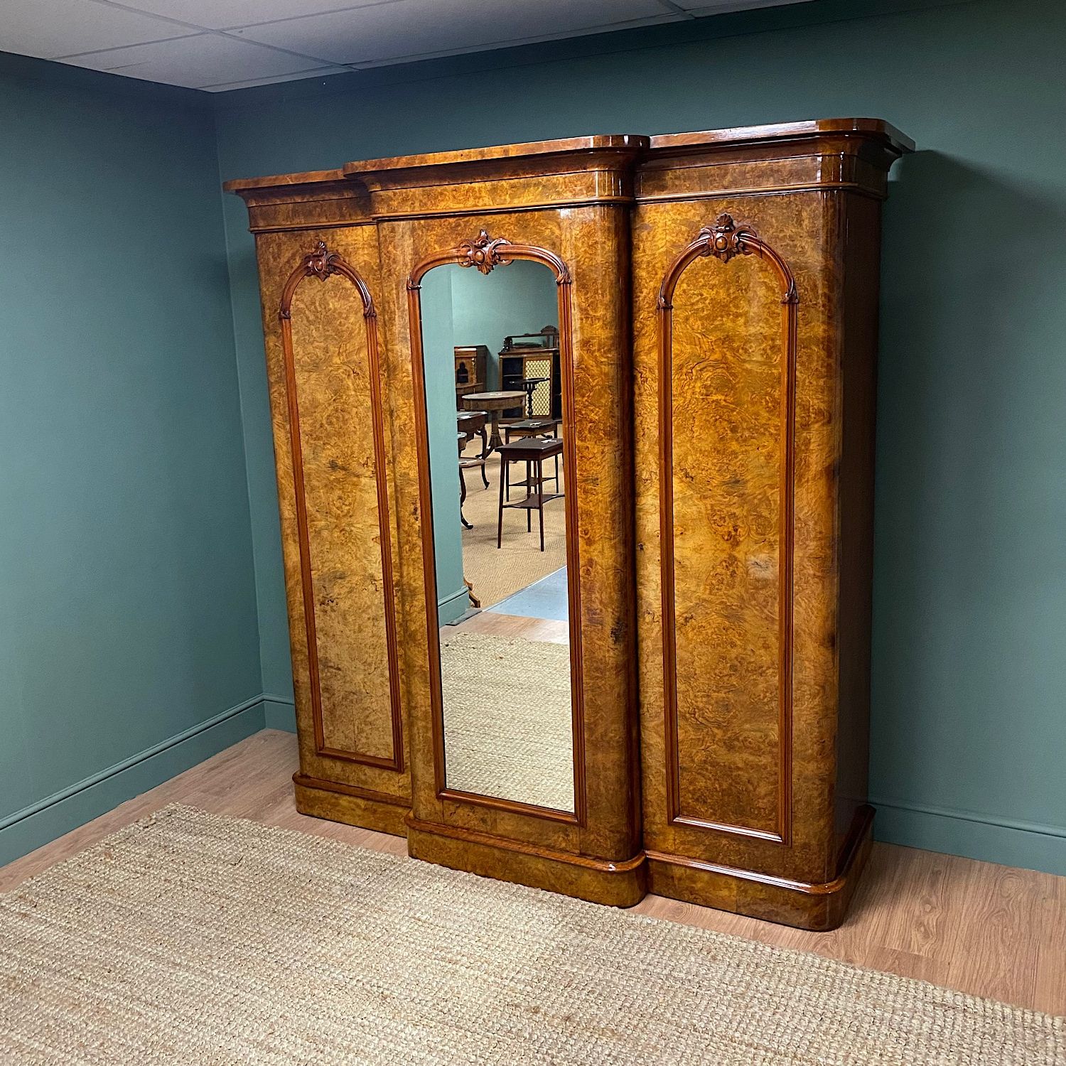 Spectacular Quality Figured Burr Walnut Antique Triple Wardrobe – Antiques  World Pertaining To Antique Triple Wardrobes (View 2 of 20)