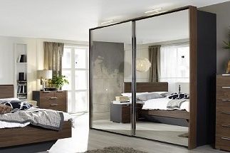 The Pros And Cons Of Mirrored Wardrobes – Bensons For Beds Inside Full Mirrored Wardrobes (View 11 of 20)