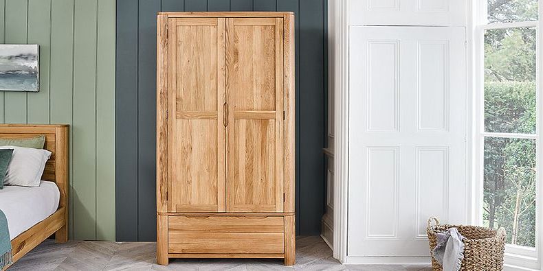 Wardrobes | Oak Wardrobes & Wooden | Oak Furnitureland Inside Large Wooden Wardrobes (View 11 of 20)