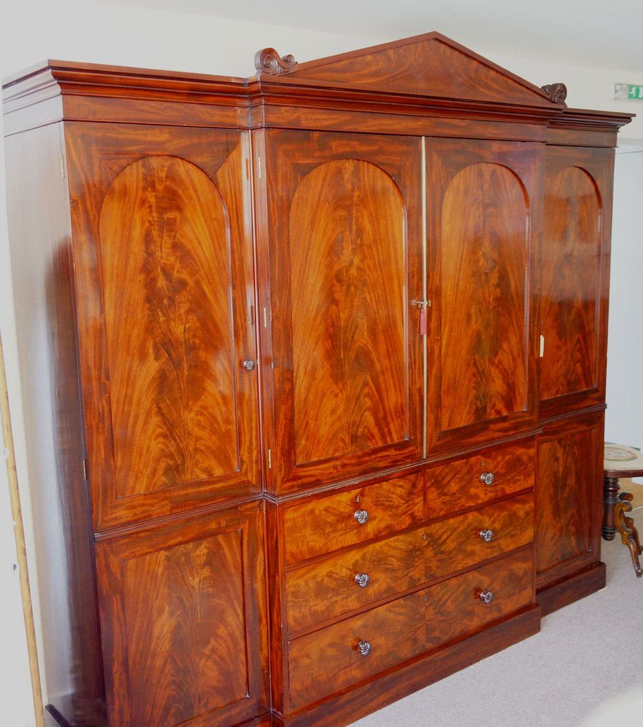 William Iv Mahogany Breakfront Wardrobe | Hingstons Antiques Dealers Intended For Antique Breakfront Wardrobes (View 3 of 20)