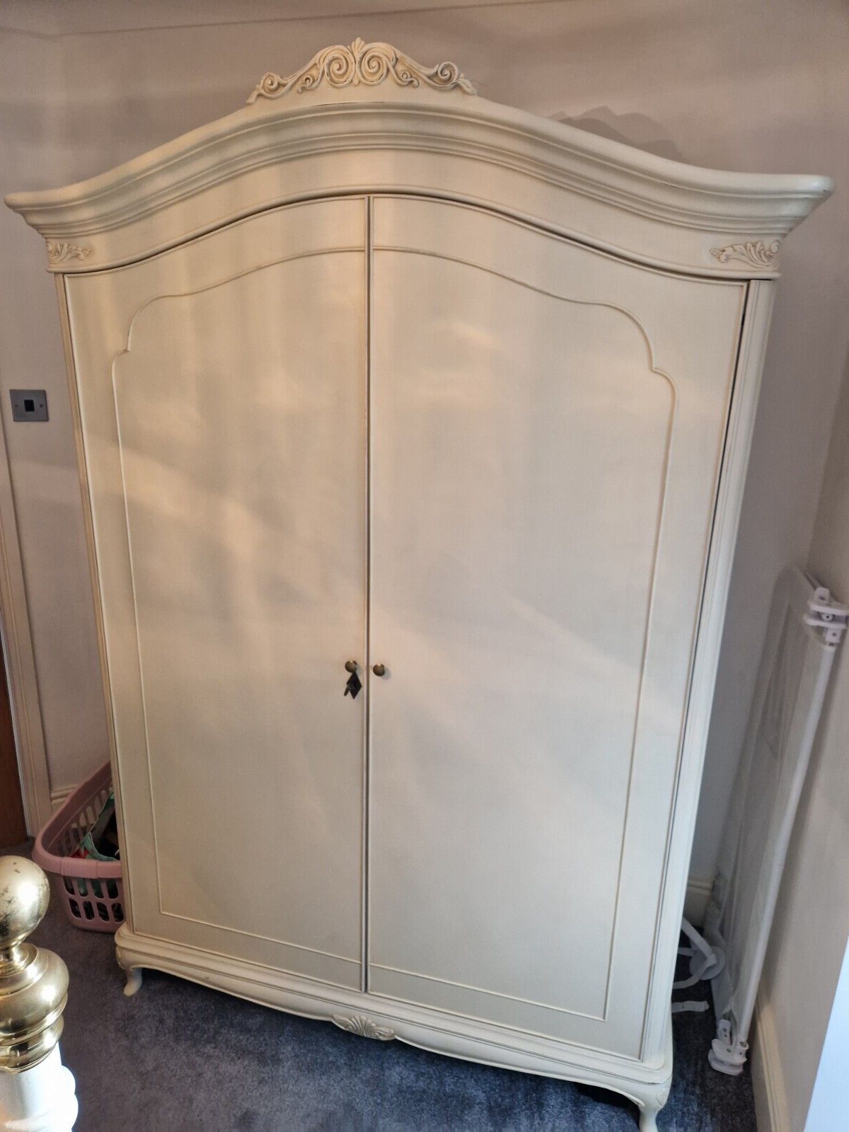 Willis And Gambier Ivory 2 Door Wide Fitted Double Wardrobe | Ebay Intended For Willis And Gambier Wardrobes (View 10 of 20)